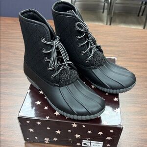 Simply Southern Black Quilted Rain Boots Size 10